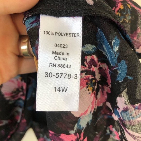 Roaman’s plus size floral peplum tiered blouse top - Picture 7 of 8